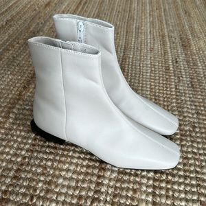 Ankle ivory cream boots
